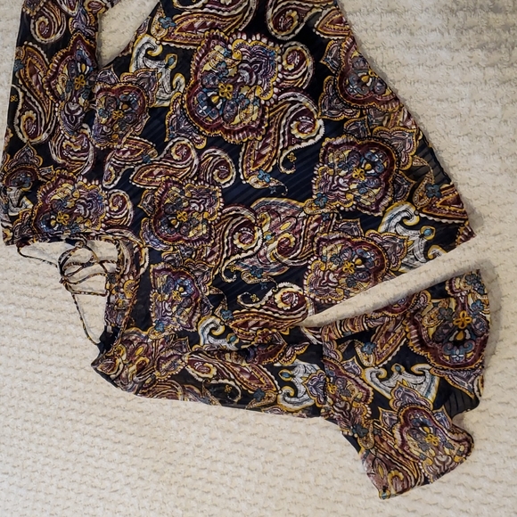 By & By floral boho blouse - Picture 3 of 10